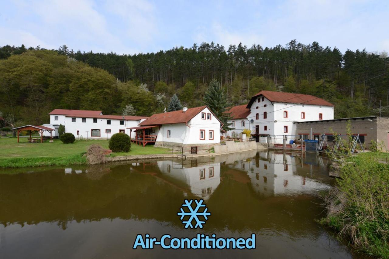 Cechuv Mlyn Appartement Hrebecniky Buitenkant foto